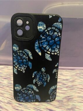 Blue Sea Turtle Pattern iPhone 11 Case - Black